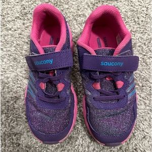 Little girls sauconys